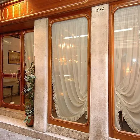 Hotel Casanova Veneza