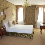 Casanova 4*