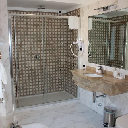 كازانوفا فندق