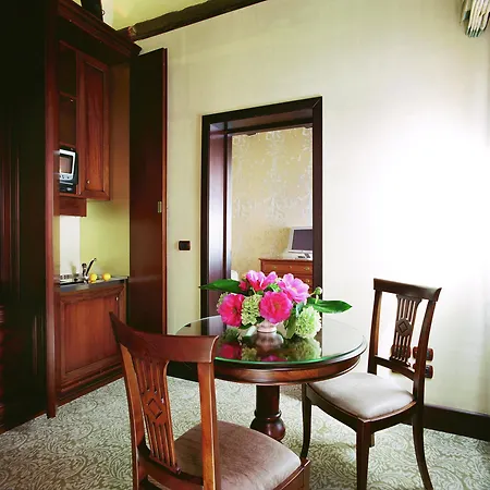 كازانوفا فندق البندقية