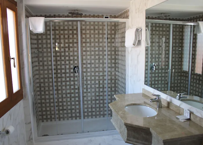 كازانوفا فندق