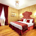 Casanova Hotel