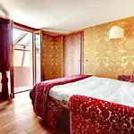 Casanova Hotel