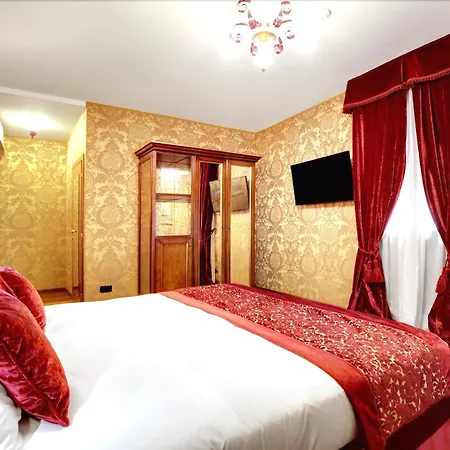 Hotel Casanova Venice