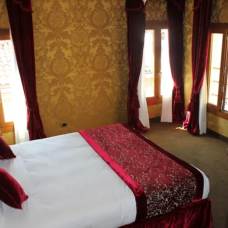 Hotel Casanova
